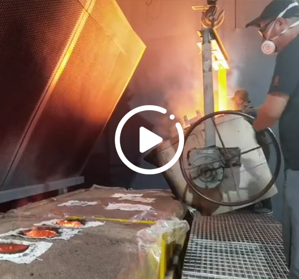 消失模(mó)鑄造澆築