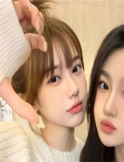 欧美AV、怡春院-我的兔子好软水好多樱花视频